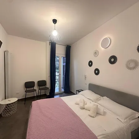 Marina Design Affittacamere Vernazza